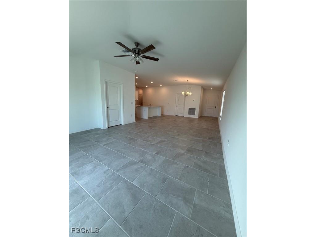 3850 Treasure Oak Way Fort Myers FL 33905 2025025129 image14