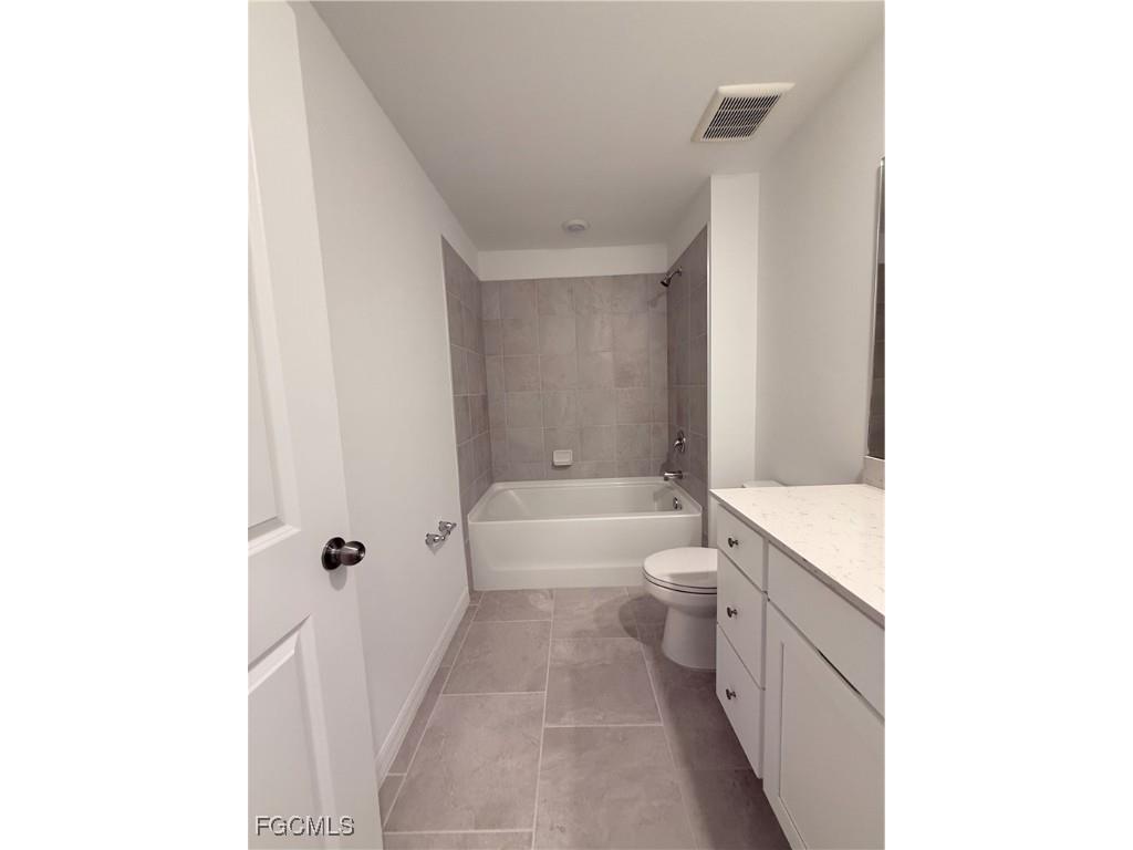 3850 Treasure Oak Way Fort Myers FL 33905 2025025129 image21