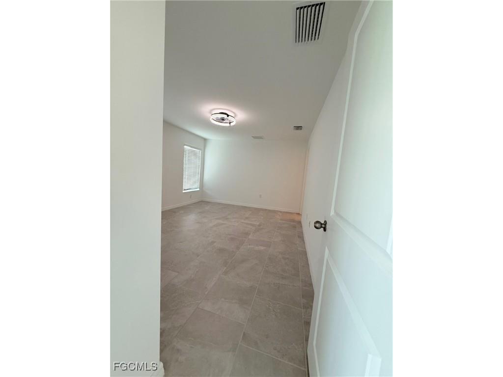 3850 Treasure Oak Way Fort Myers FL 33905 2025025129 image29