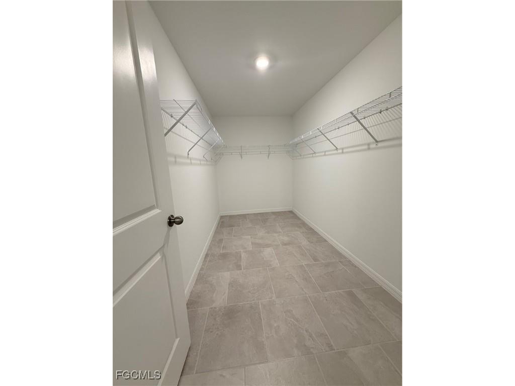 3850 Treasure Oak Way Fort Myers FL 33905 2025025129 image36