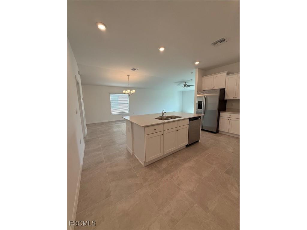 3850 Treasure Oak Way Fort Myers FL 33905 2025025129 image7