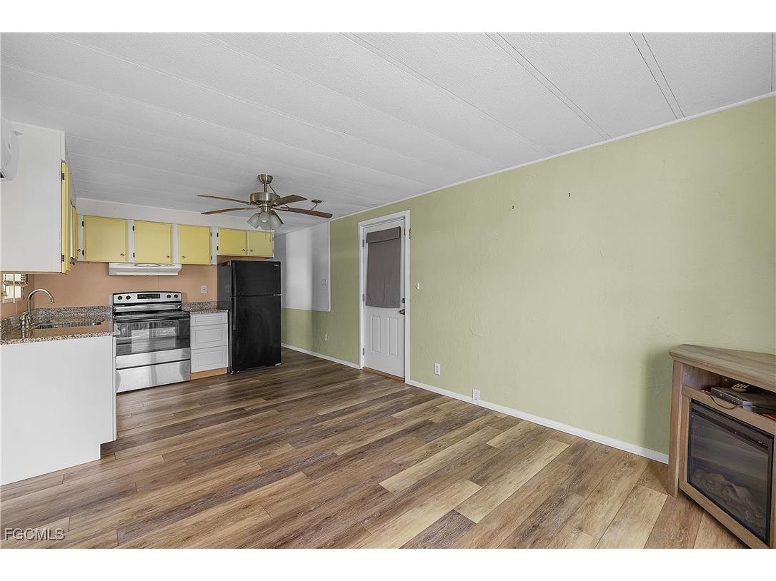 3851 Coconut Drive Saint James City FL 33956 2025015671 image17