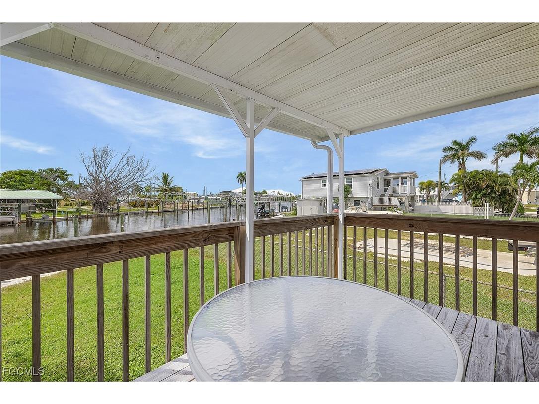 3851 Coconut Drive Saint James City FL 33956 2025015671 image6