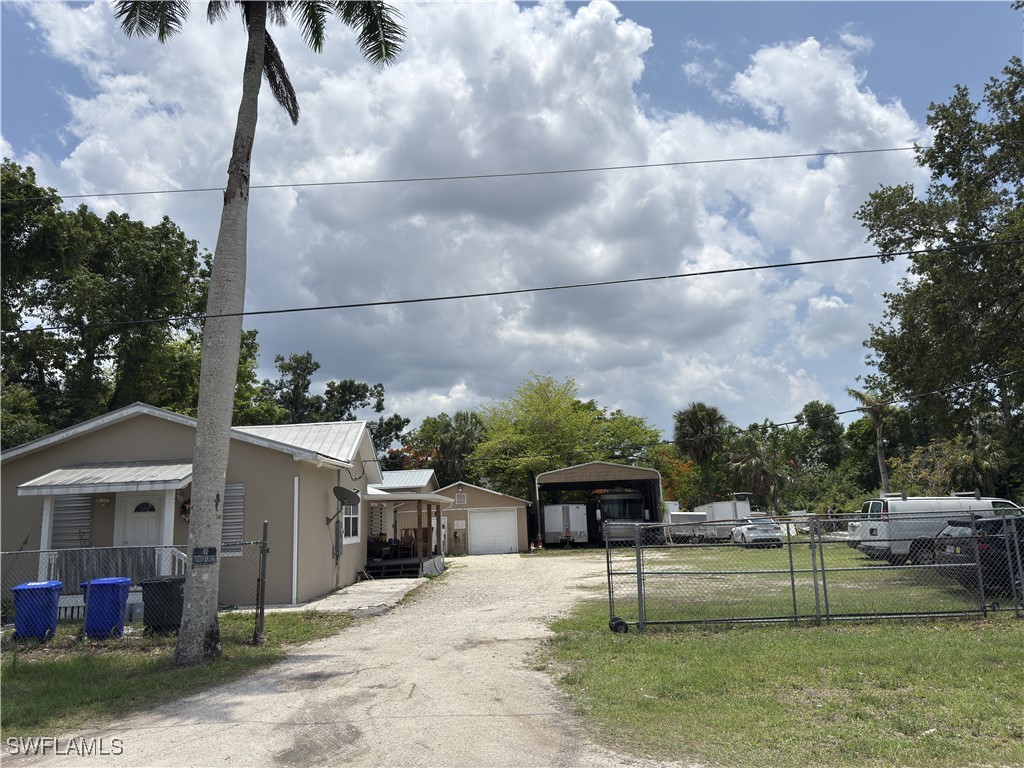 3854 Woodside Avenue Fort Myers FL 33916 225050166 image1