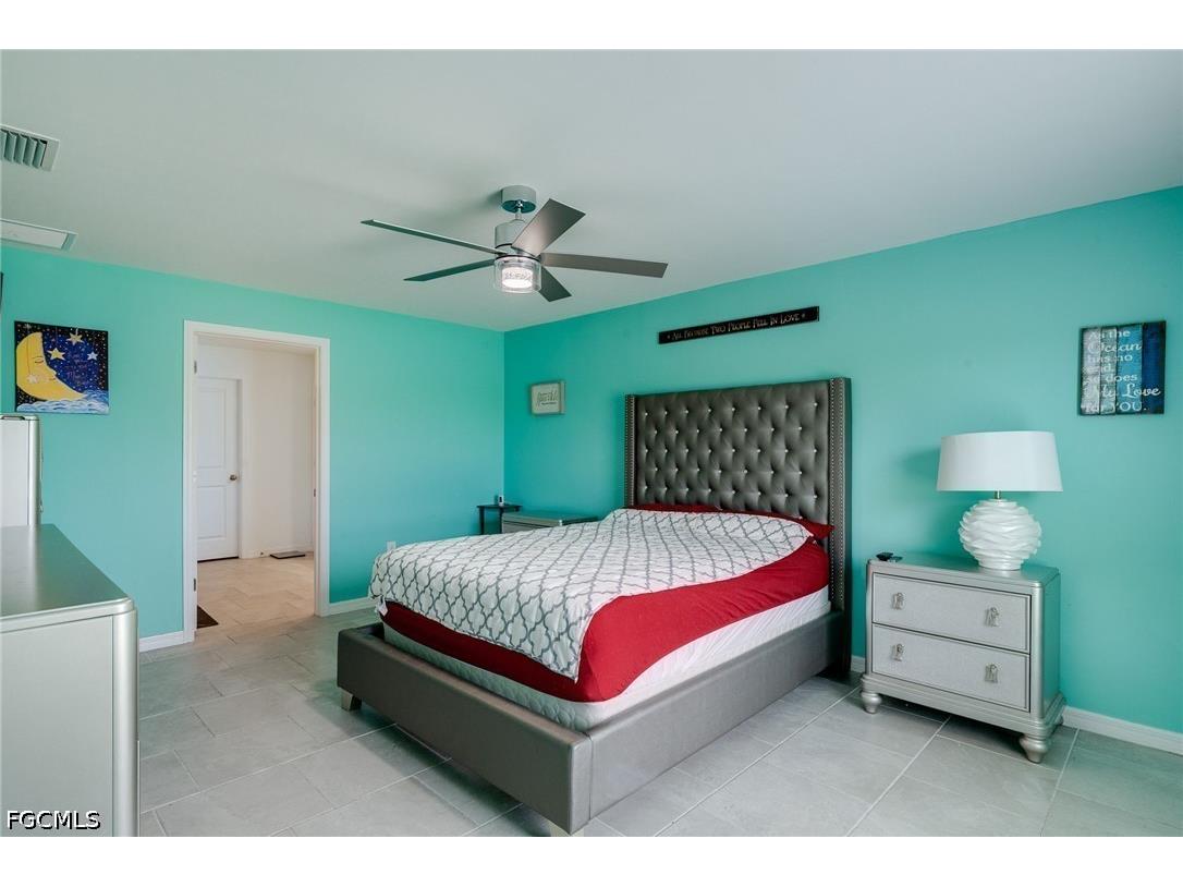 3856 Treasure Oak Way Fort Myers FL 33905 2026024648 image14