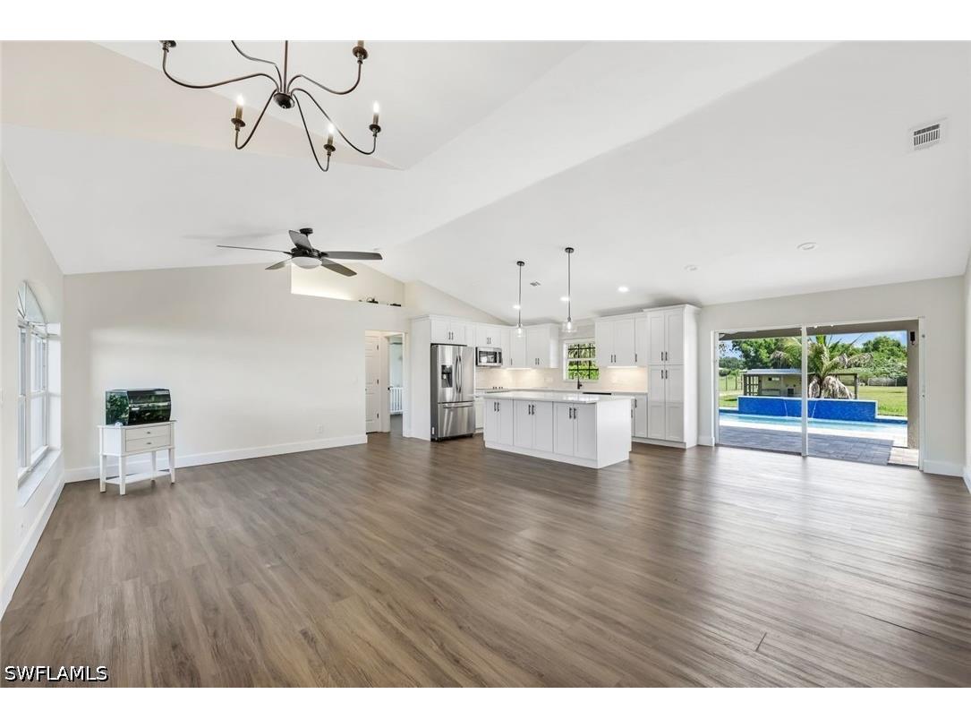 3857 39th Avenue NE Naples FL 34120 226025982 image7