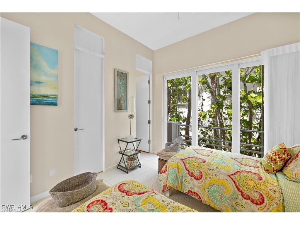 3860 Gordon Drive Naples FL 34102 225023990 image26