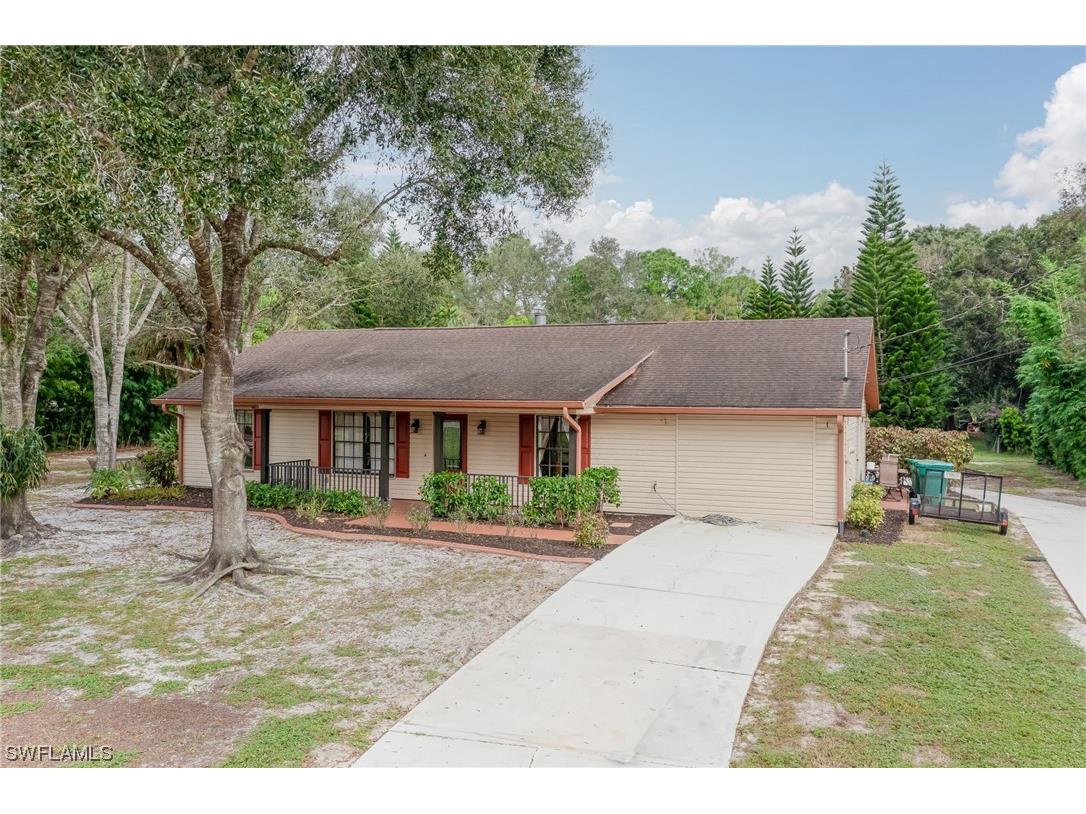 3861 11th Avenue SW Naples FL 34117 223077760 image1