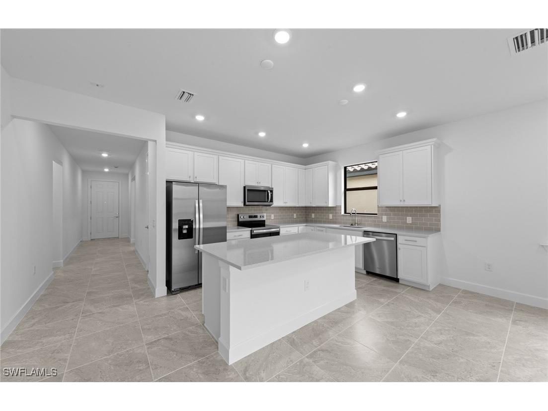 3861 Passion Vine Drive Alva FL 33920 225068005 image2