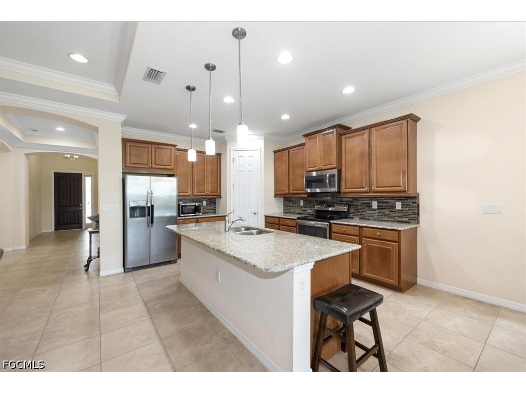 3862 Eldon Street Fort Myers FL 33916 2026016456 image14