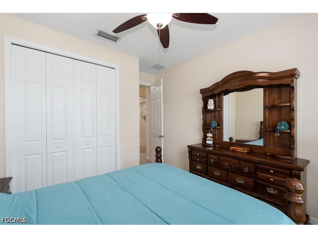 3862 Eldon Street Fort Myers FL 33916 2026016456 image24