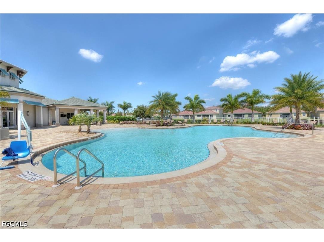 3862 Eldon Street Fort Myers FL 33916 2026016456 image36