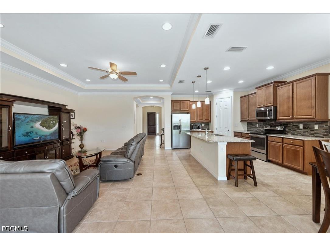 3862 Eldon Street Fort Myers FL 33916 2026016456 image8