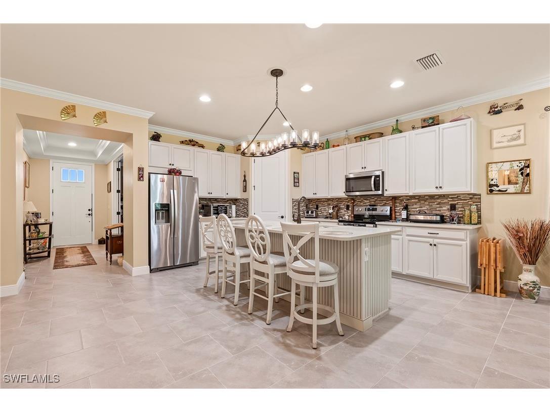 3865 Helmsman Drive Naples FL 34120 225039817 image4