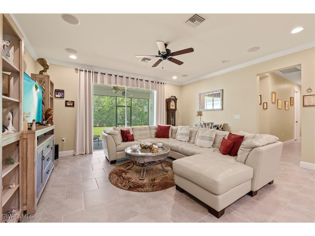 3865 Helmsman Drive Naples FL 34120 225039817 image5