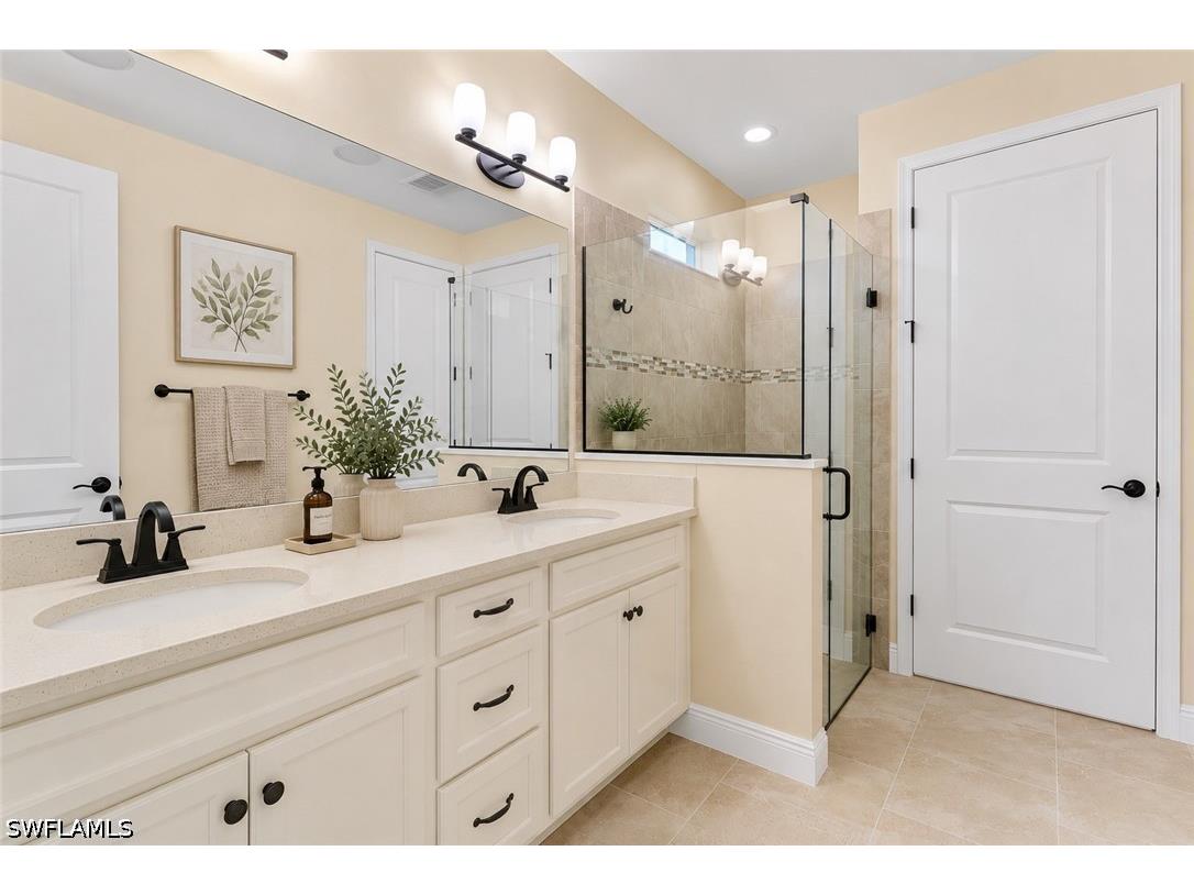 3865 Helmsman Drive Naples FL 34120 226020581 image7