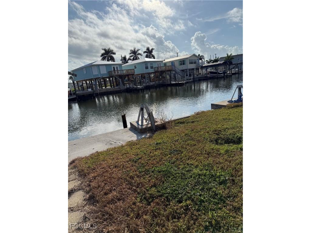 3867 Phoenix Drive Saint James City FL 33956 2025022908 image3