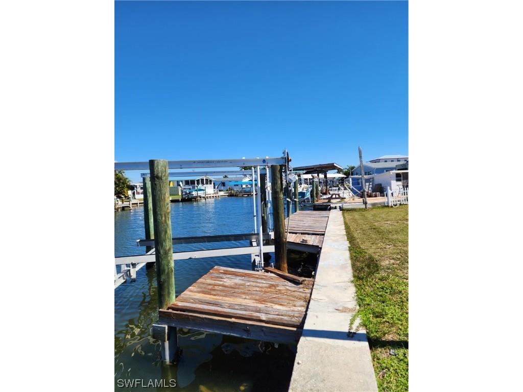 3868 Coconut Drive Saint James City FL 33956 224016699 image5