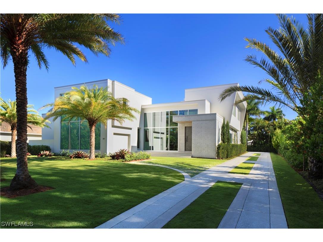 387 Bow Line Drive Naples FL 34103 219066145 image1