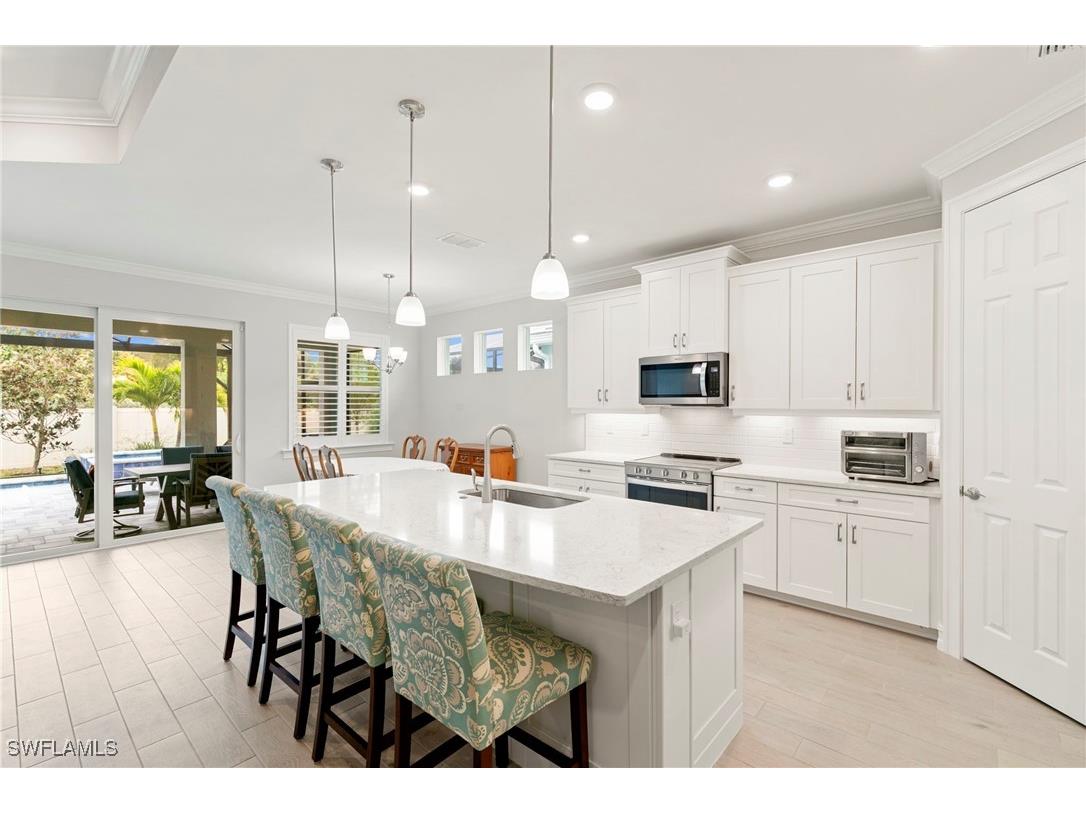 387 Grace Bay Lane Naples FL 34114 225083940 image10