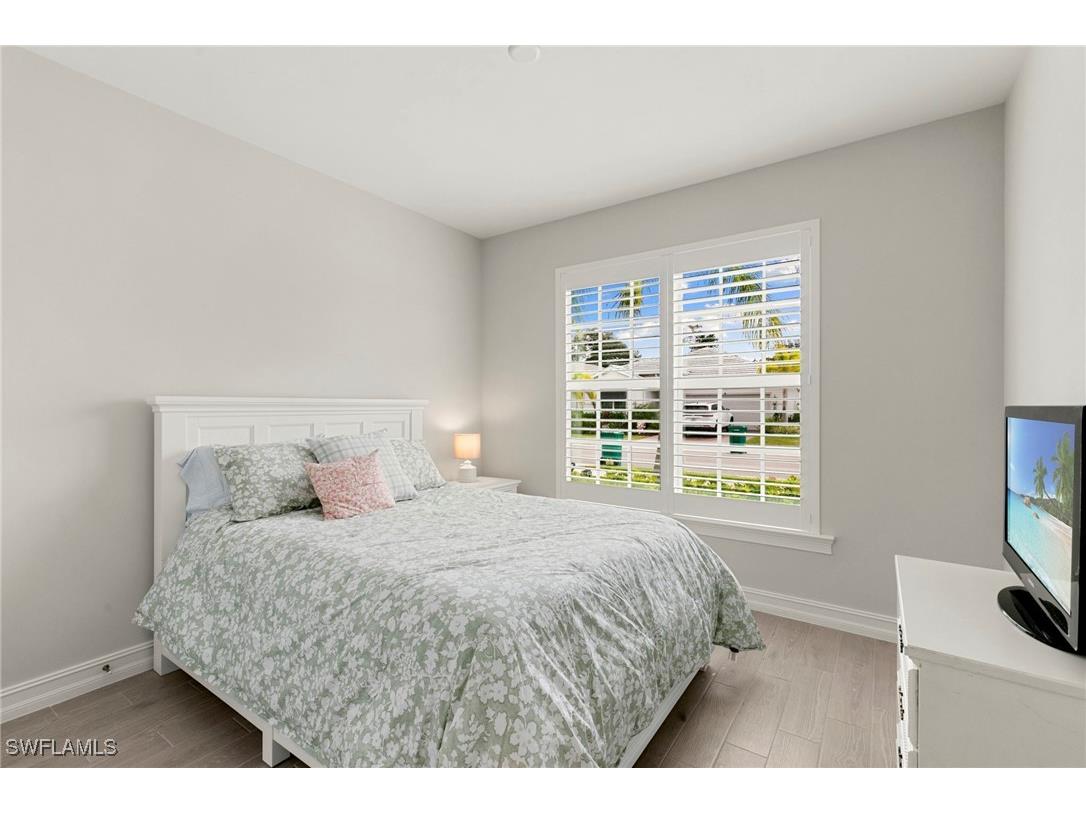 387 Grace Bay Lane Naples FL 34114 225083940 image17