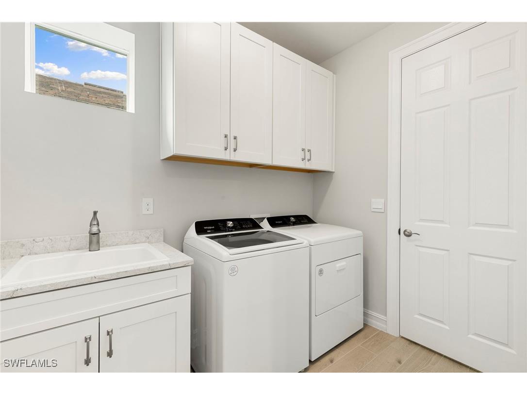 387 Grace Bay Lane Naples FL 34114 225083940 image21