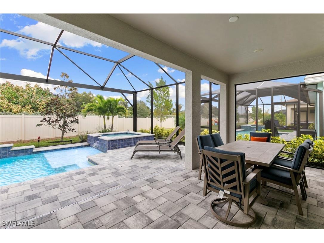 387 Grace Bay Lane Naples FL 34114 225083940 image23