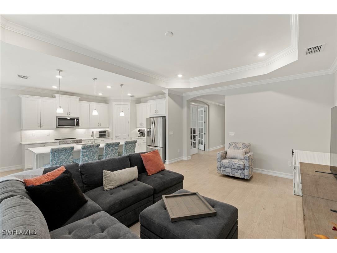 387 Grace Bay Lane Naples FL 34114 225083940 image5