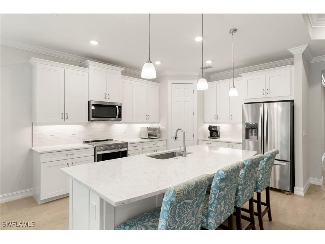 387 Grace Bay Lane Naples FL 34114 225083940 image7