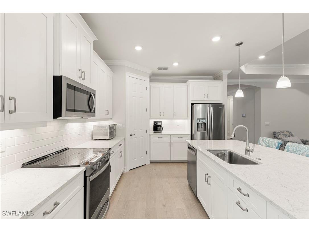 387 Grace Bay Lane Naples FL 34114 225083940 image8