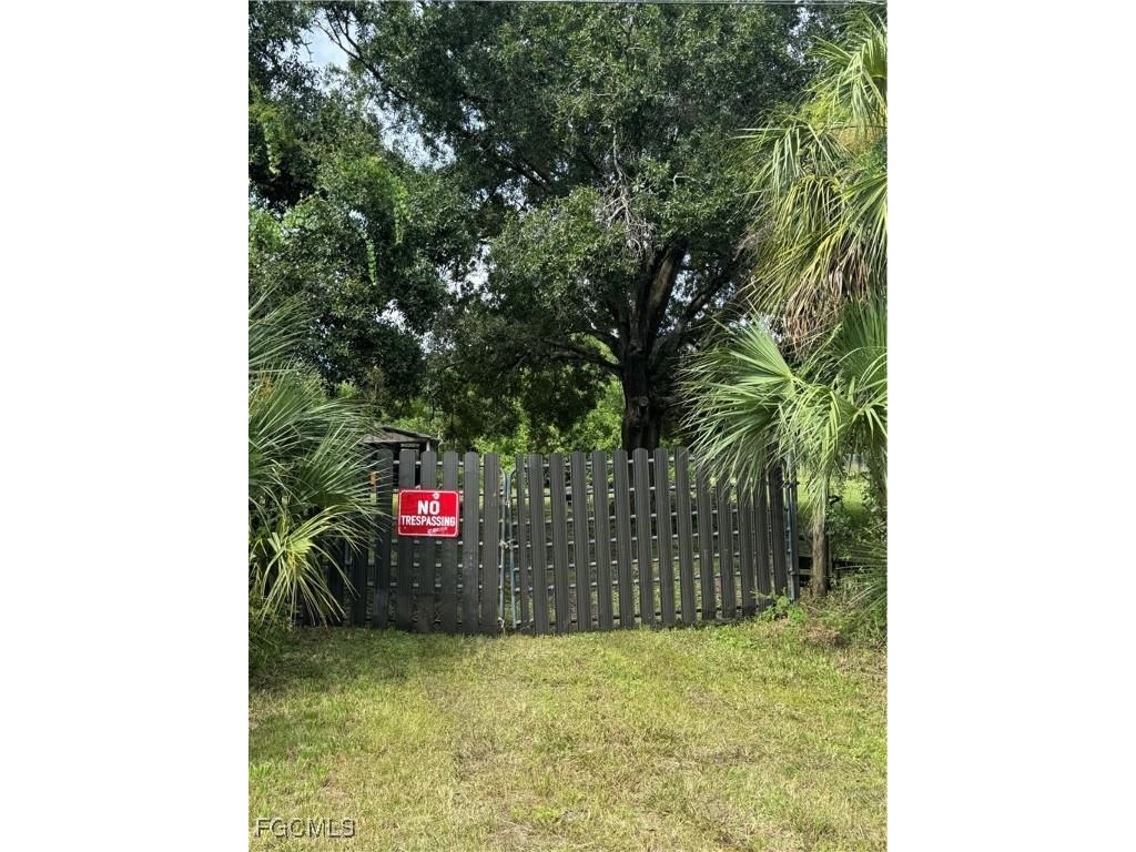 387 Montura Avenue Clewiston FL 33440 2025011412 image1