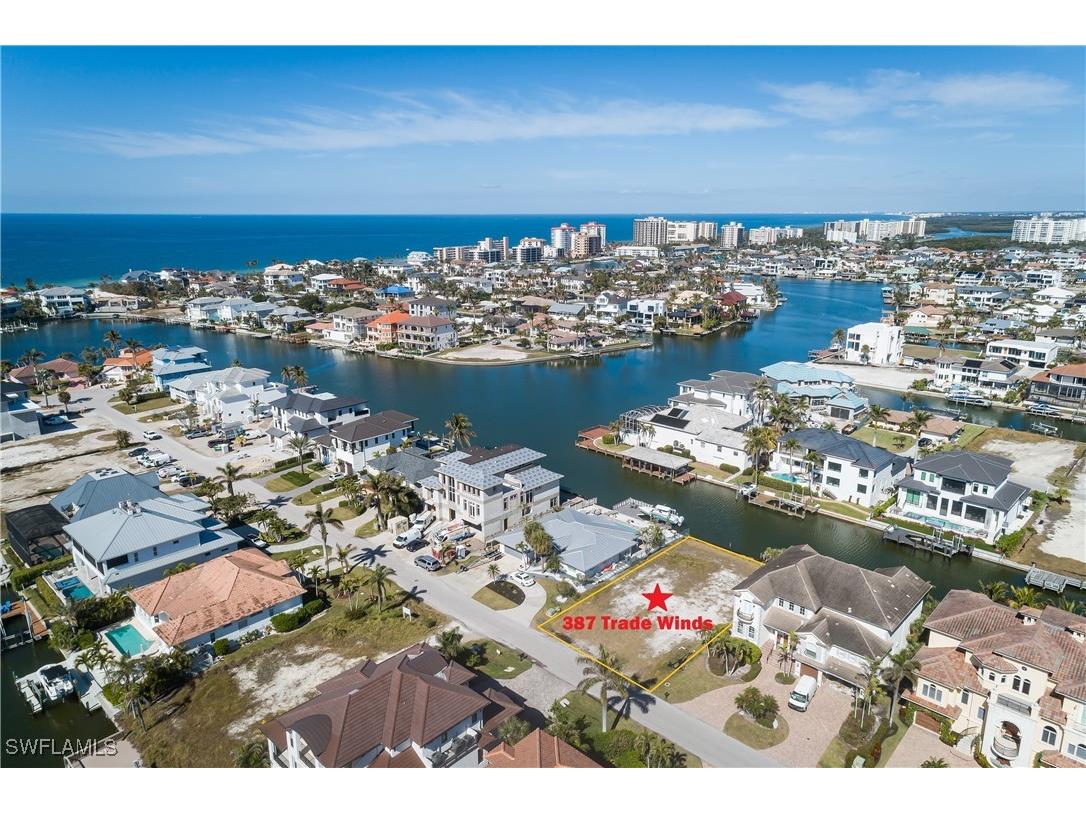 387 Trade Winds Avenue Naples FL 34108 226003072 image1
