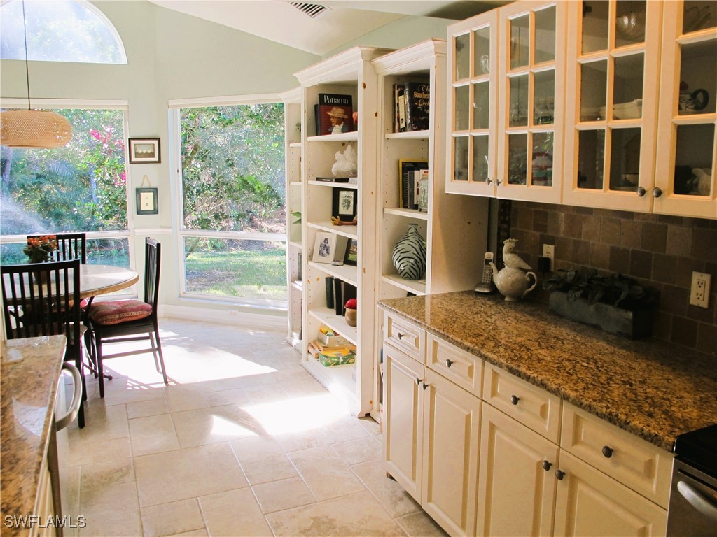 3870 Midshore Drive Naples FL 34109 226005615 image9