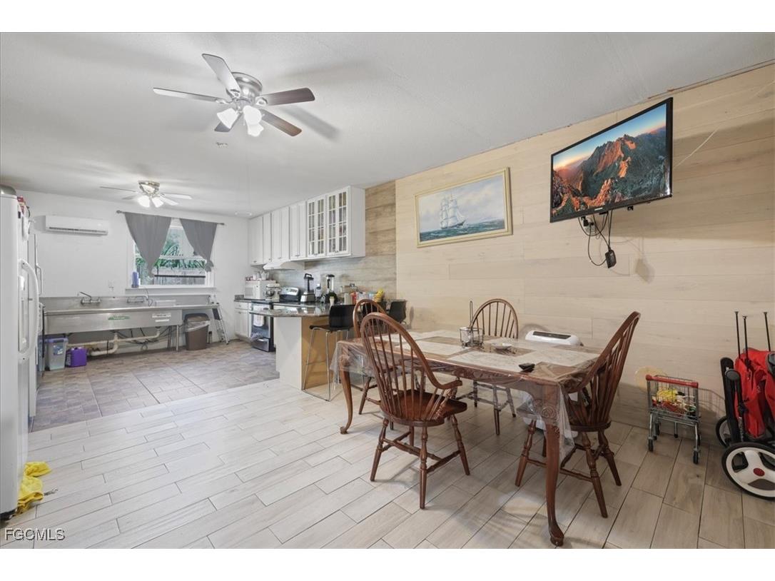 3871 White Boulevard Naples FL 34117 2025002673 image23