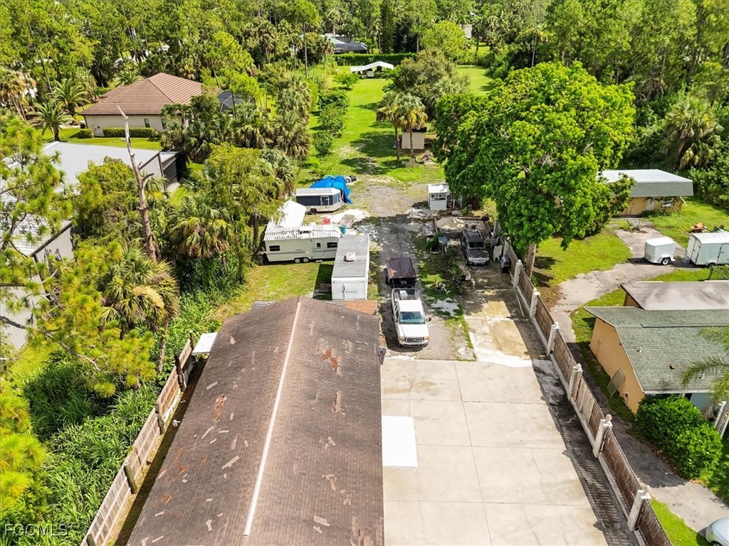 3871 White Boulevard Naples FL 34117 2025002673 image40