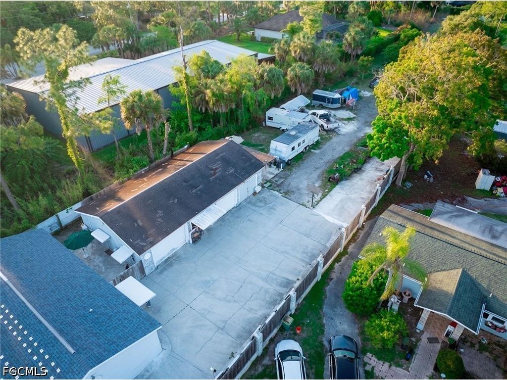 3871 White Boulevard Naples FL 34117 2026017213 image3
