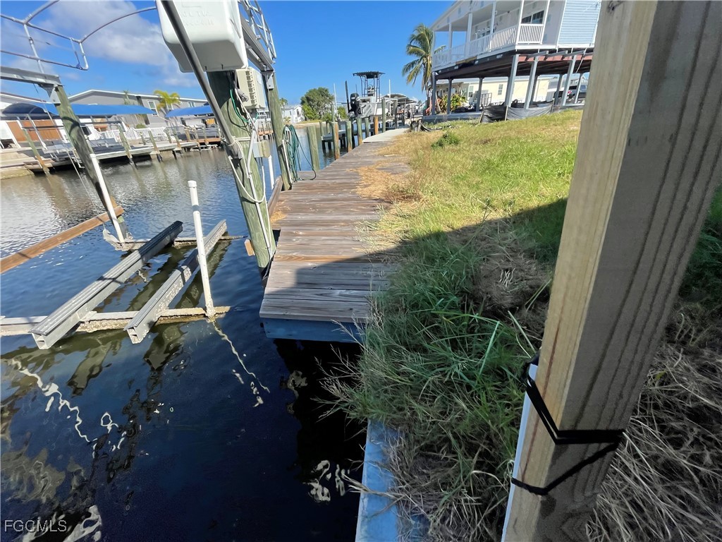 3874 Dewberry Lane Saint James City FL 33956 2025019937 image4