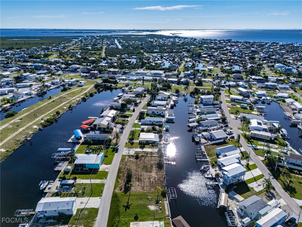 3875 Royal Palm Drive Saint James City FL 33956 2025009488 image12