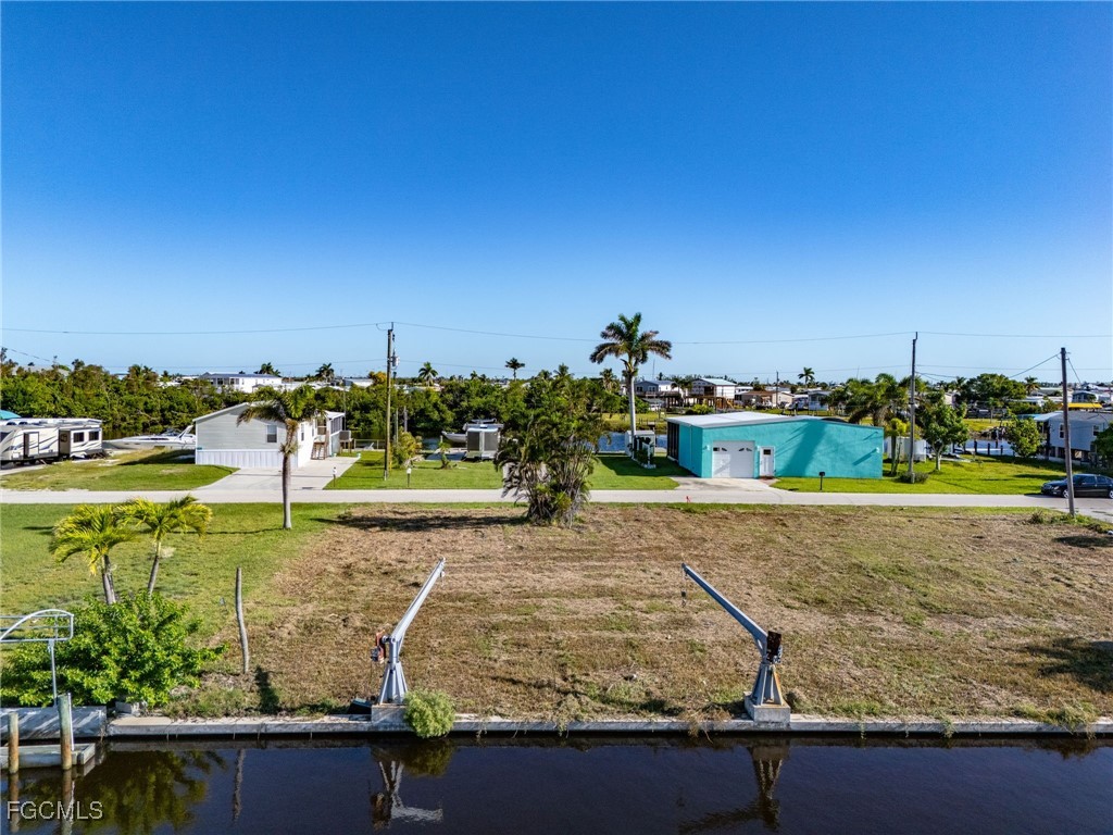 3875 Royal Palm Drive Saint James City FL 33956 2025009488 image17