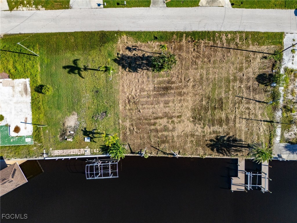 3875 Royal Palm Drive Saint James City FL 33956 2025009488 image19