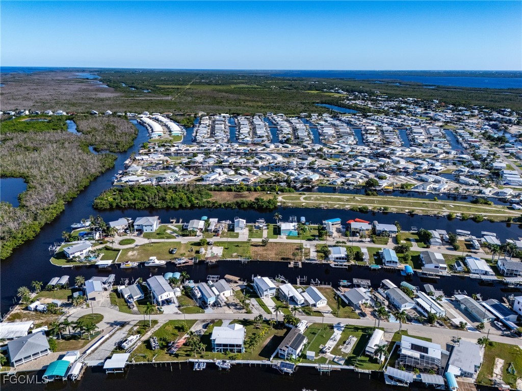 3875 Royal Palm Drive Saint James City FL 33956 2025009488 image23