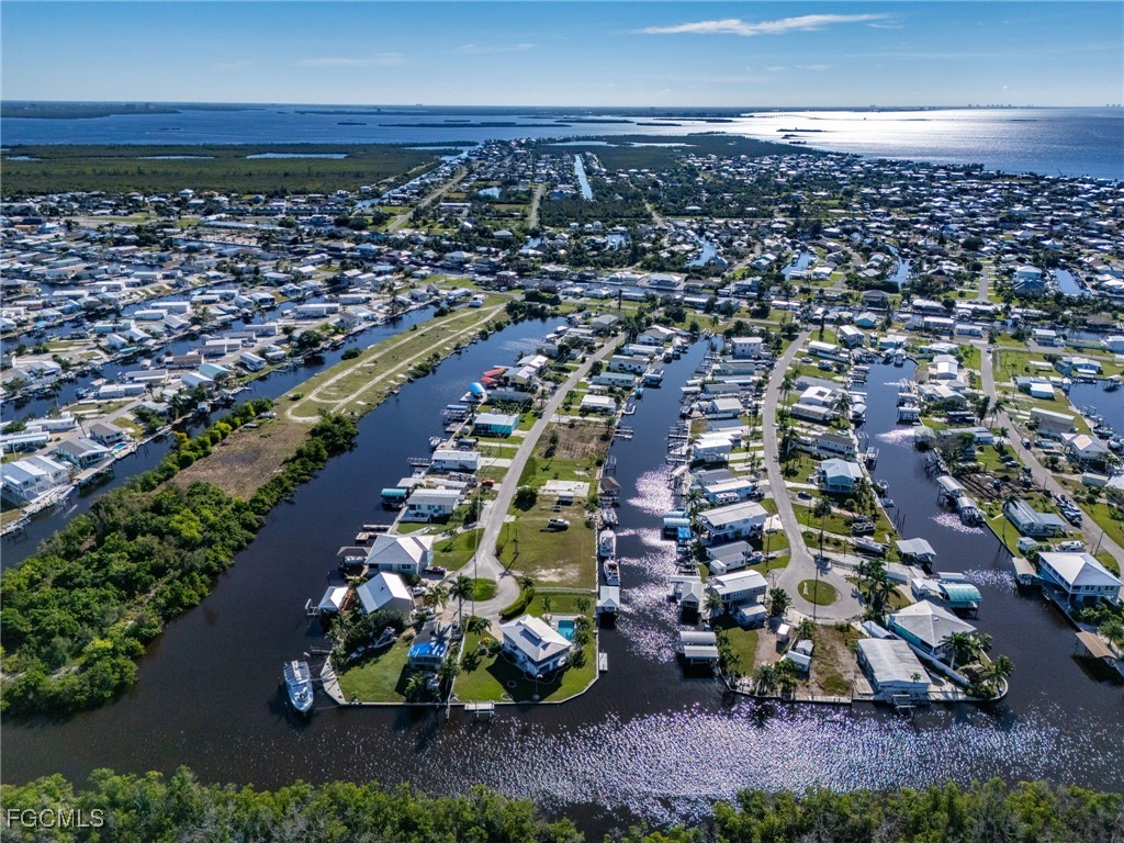 3875 Royal Palm Drive Saint James City FL 33956 2025009488 image26