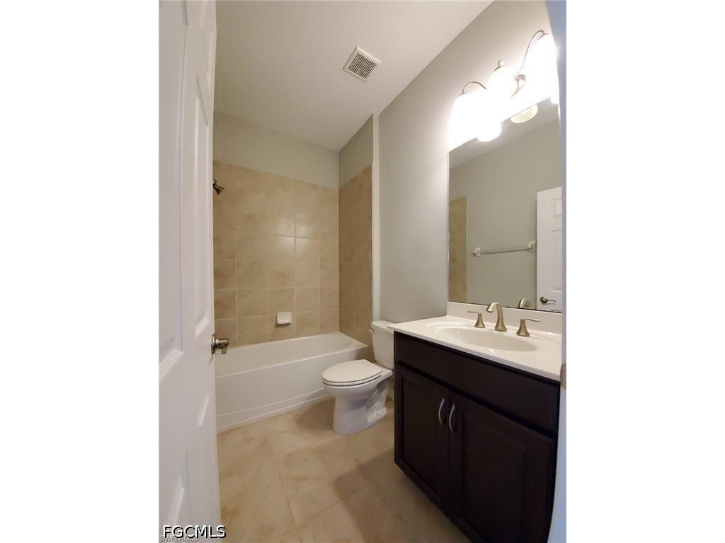 3878 Burrfield Street Fort Myers FL 33916 2026020919 image16