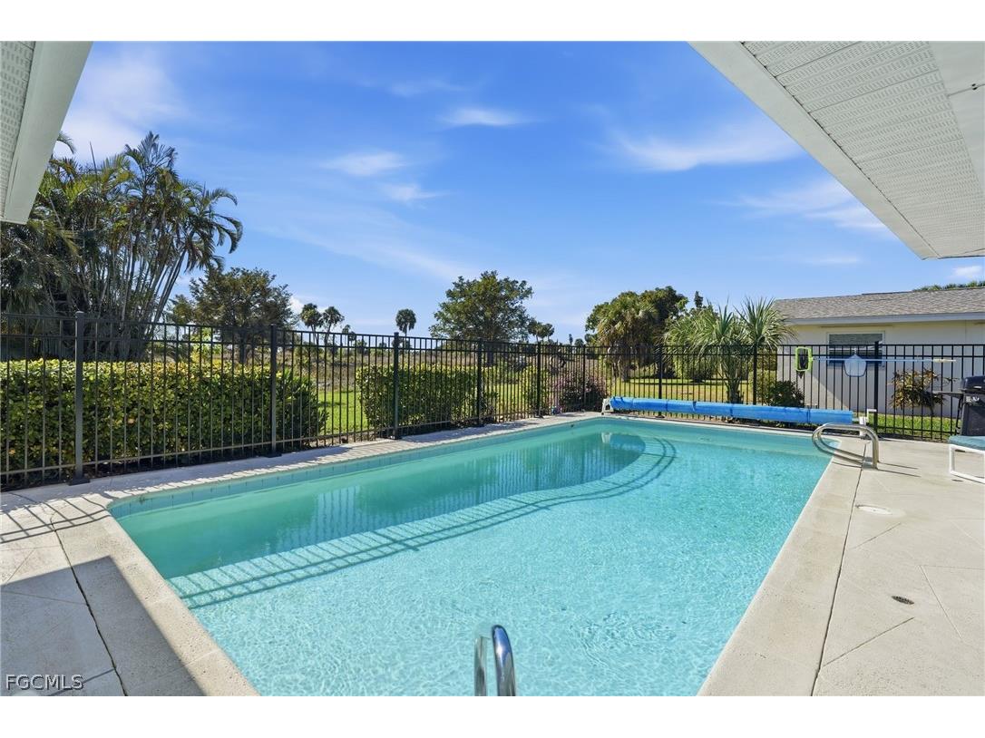 3878 SE 7th Place Cape Coral FL 33904 2026008855 image22