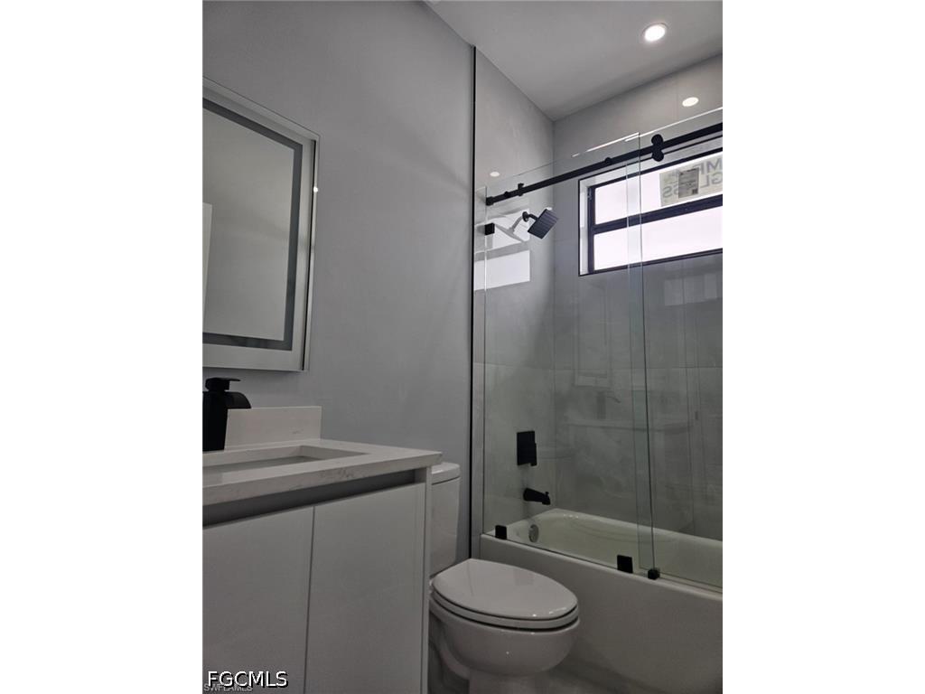 388 Bell Boulevard S Lehigh Acres FL 33974 2026017379 image9