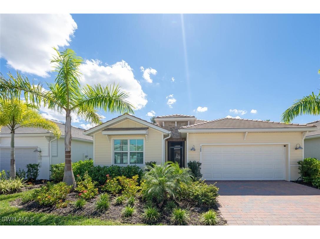388 Grace Bay Lane Naples FL 34114 225075403 image1