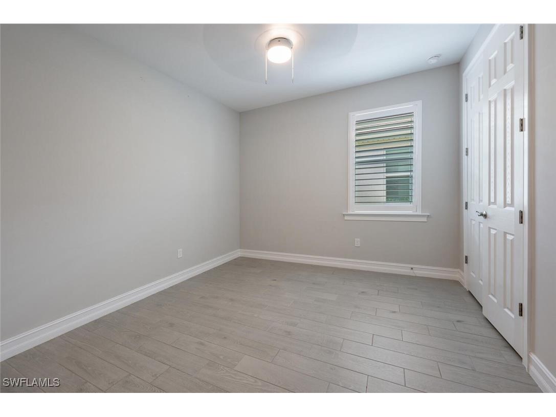 388 Grace Bay Lane Naples FL 34114 225075403 image20