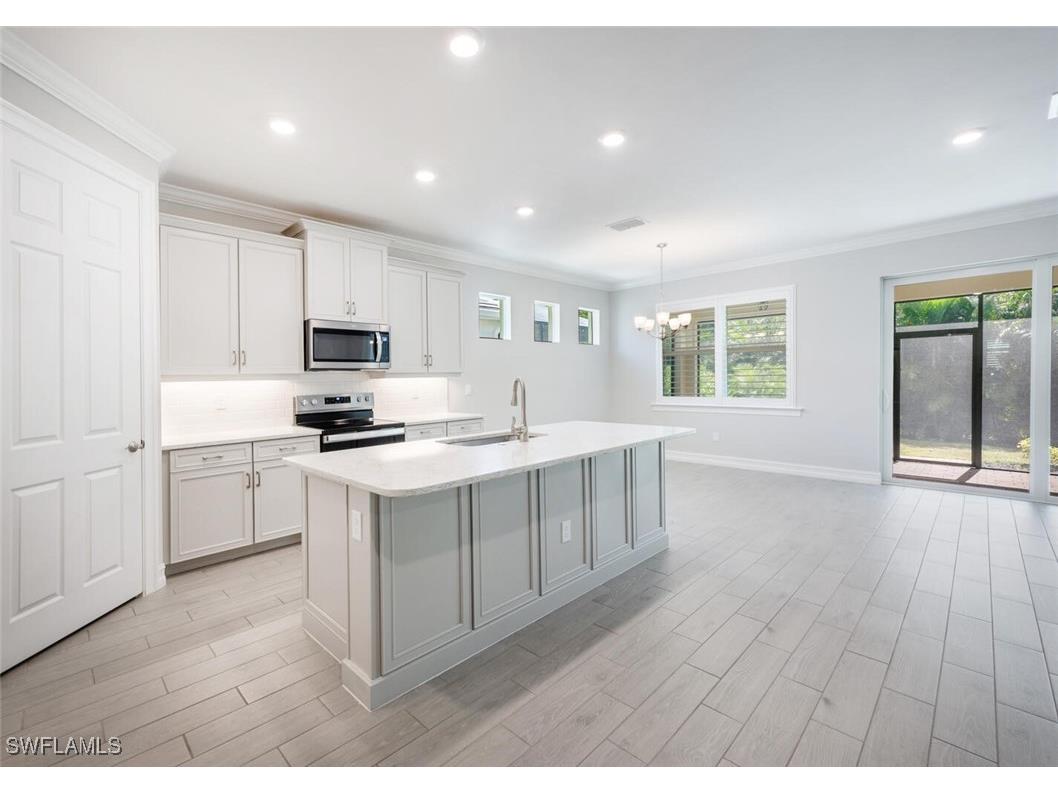 388 Grace Bay Lane Naples FL 34114 225075403 image8