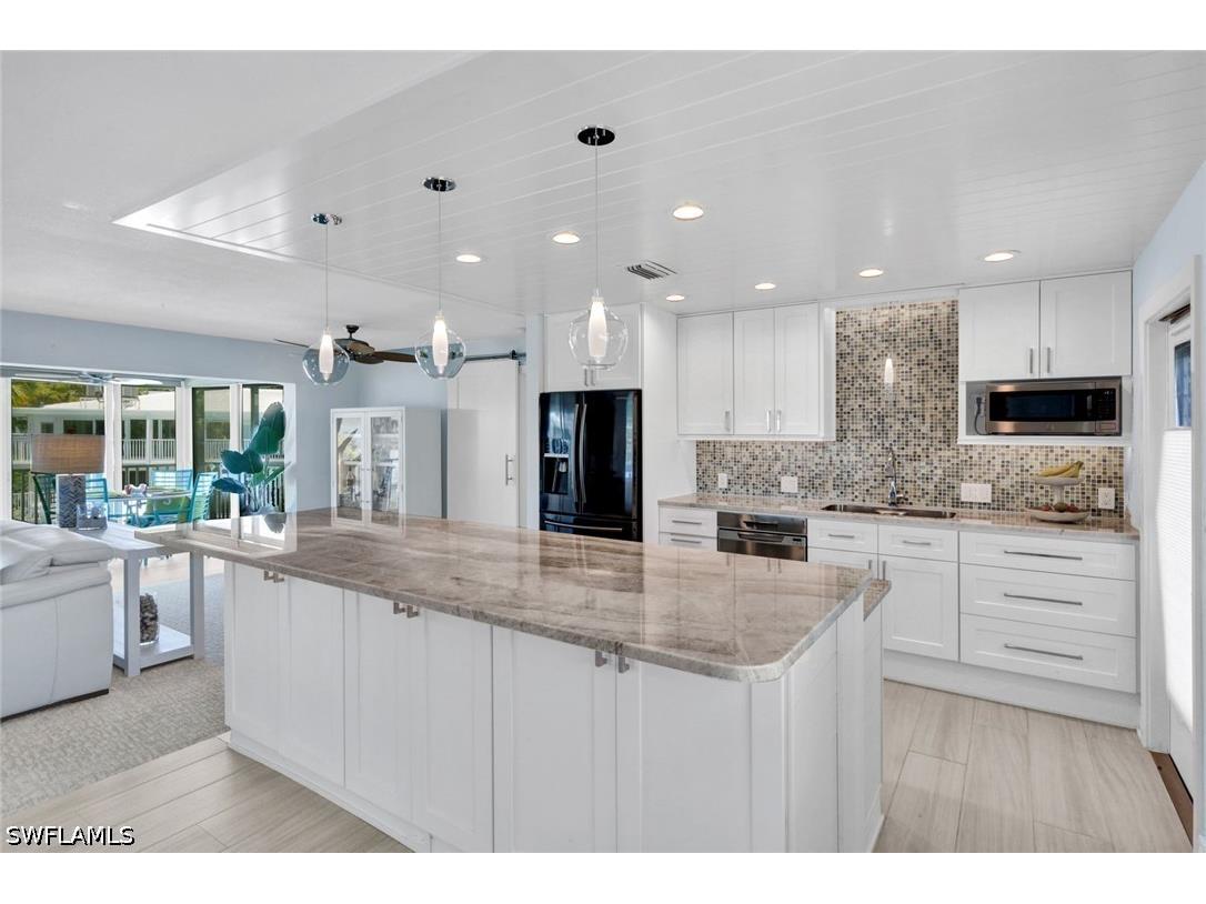 388 Harbour Drive #388 Naples FL 34103 226017347 image14