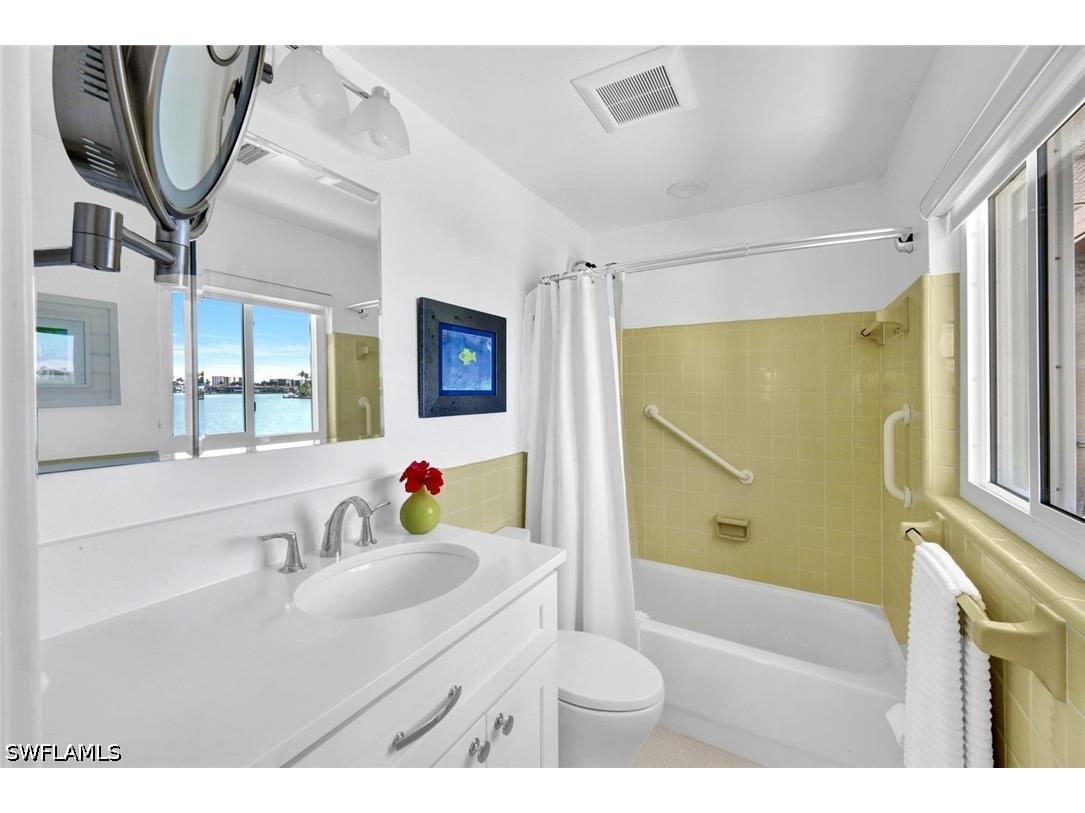 388 Harbour Drive #388 Naples FL 34103 226017347 image19